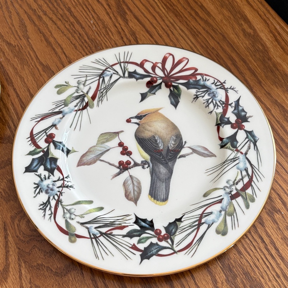 Lenox Winter Greetings Accent Luncheon Plate
